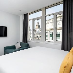 Studio Sleeps 3